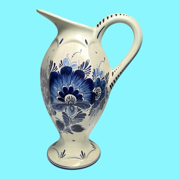 Vtg Delft Blue 9” Pitcher Made in Holland Blue White Floral Hand Painted H.6.16A - Picture 14 of 14